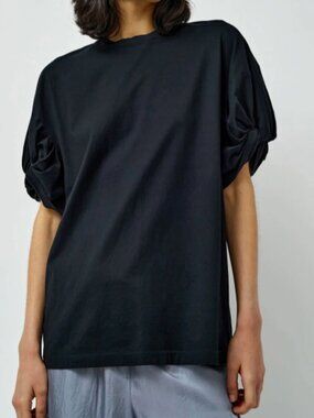 Sayaka Davis Twisted Sleeve Tee in Black